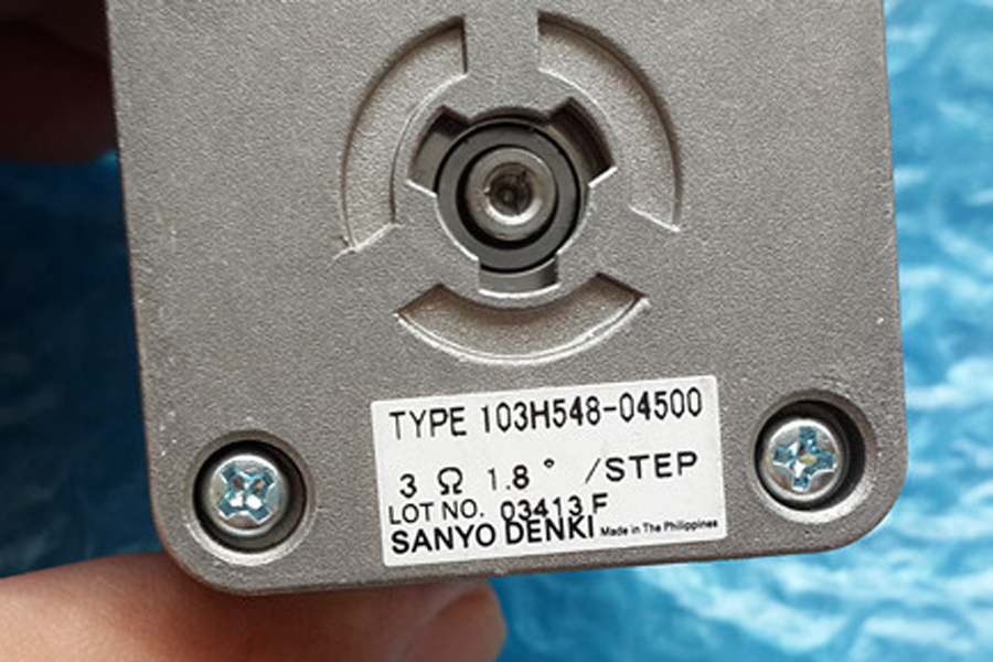 SANYO DENKI Motor  TYPE 103-H548-04500