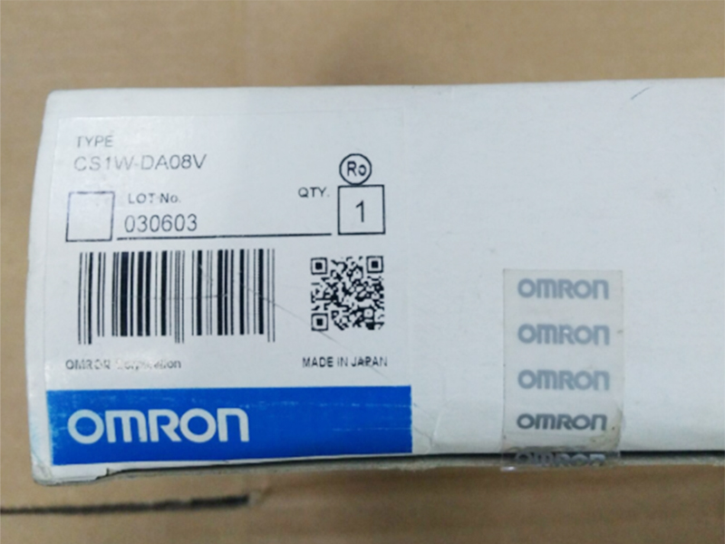 OMRON CS1W Series PLC output unit module CS1W-DA08V
