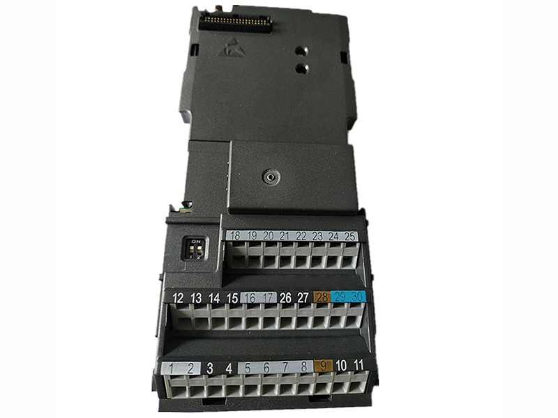 6SE6400-7AA00-0BA0 Siemens Controller Converter module